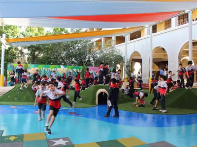 Nuevo patio en el Colegio