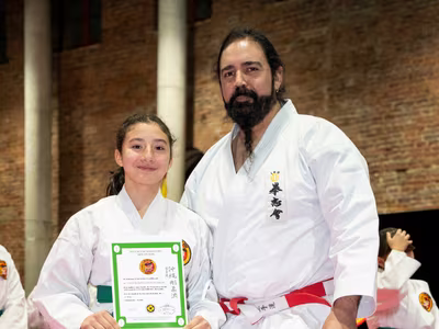 Graduación y cambio de cinturón en la rama de karate del colegio San Ignacio