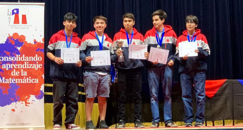 Excelente desempeño de nuestros estudiantes en las Olimpiadas Nacional de Matemática del Campeonato Escolar de Matemáticas (CMAT)