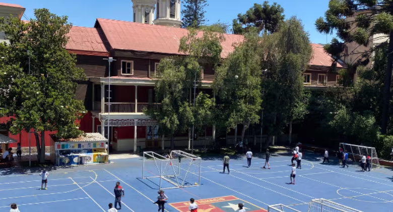 Información lunes 16 de octubre, Día el Educador/a.