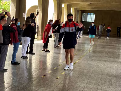 "El Pasillo" IVº Medios