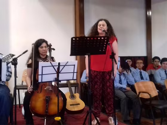 Canto para una semilla, IIº Medio