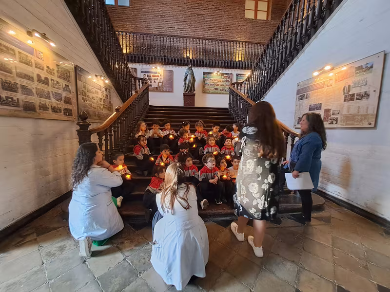 Acompañamos a Jesús en su camino a la cruz