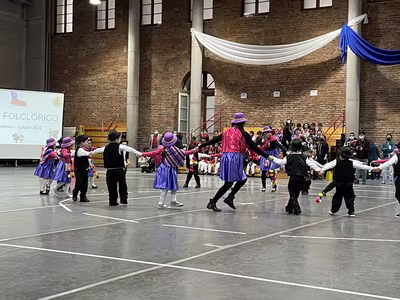 Danzas Folclóricas Pre Kínder y Kínder