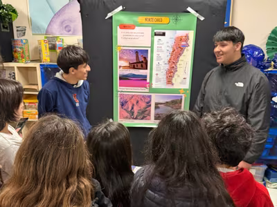 Feria de Geografía Física: aprendizaje significativo y colaboración intergeneracional
