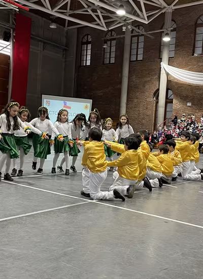 Danzas Folclóricas 1° y 2° Básico