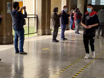"El Pasillo" IVº Medios