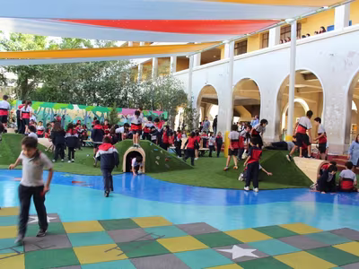 Nuevo patio en el Colegio