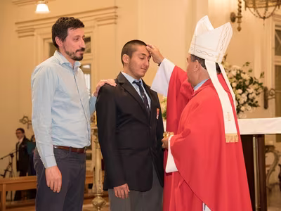 Sacramento de la Confirmación III° Medios