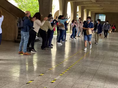 "El Pasillo" IVº Medios