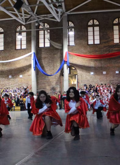 Bailes Folclóricos Pre Kínder a 4° Básico