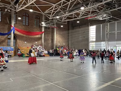 Danzas Folclóricas 3° y 4° Básicos