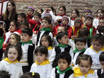 Bailes Folclóricos - Primer Ciclo