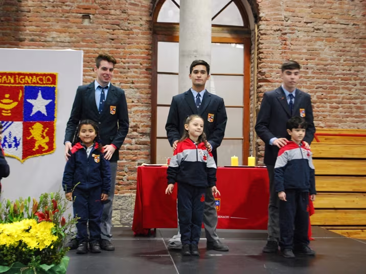Ceremonia Imposición de Insignias, Kínder.