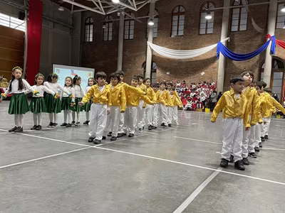 Danzas Folclóricas 1° y 2° Básico