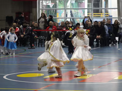 Bailes Folclóricos PK a 1° Básico y IV° Medios II