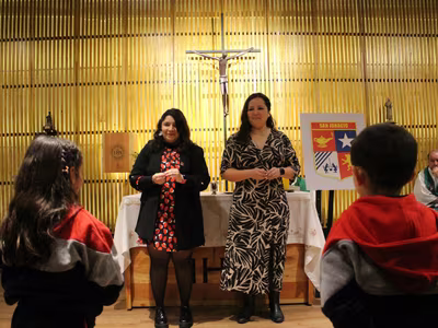 Liturgia Imposición de Insignias Kínder