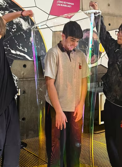 Electivo de Geometría 3D visita el MIM