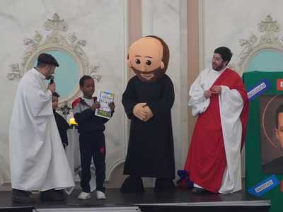 Día San Alberto Hurtado