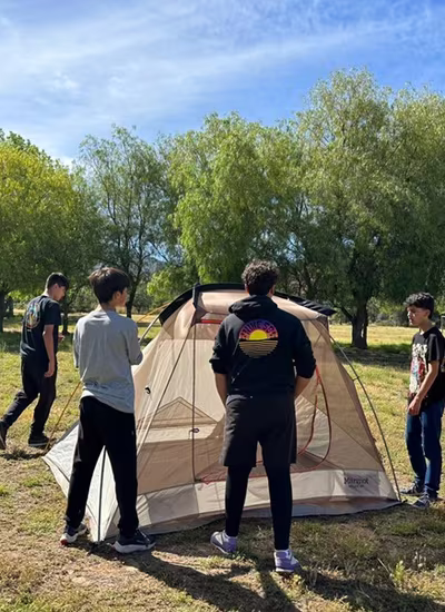 Campamento de la Amistad
