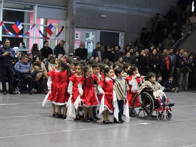 Bailes Folclóricos - Primer Ciclo