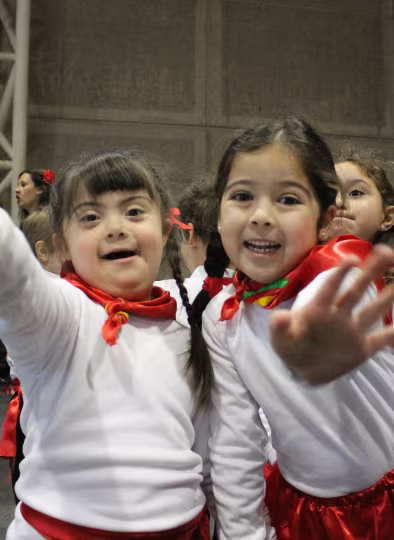 Bailes Folclóricos Pre Kínder a 4° Básico