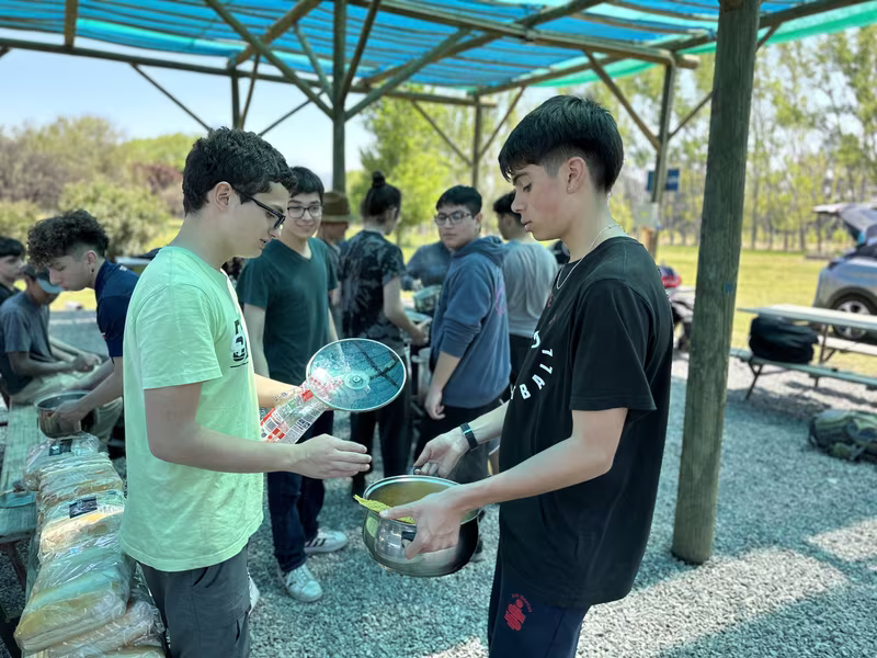 Campamento de la Amistad 8° Básicos.