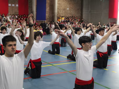 Bailes Folclóricos 2° a 4° Básico y III° Medios I