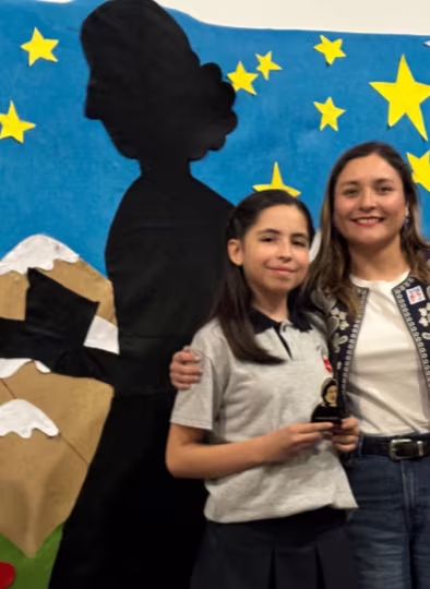 Homenaje a Gabriela Mistral: Café Literario 2025