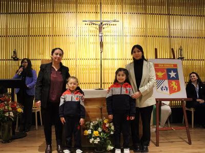 Liturgia Imposición de Insignia Kínder