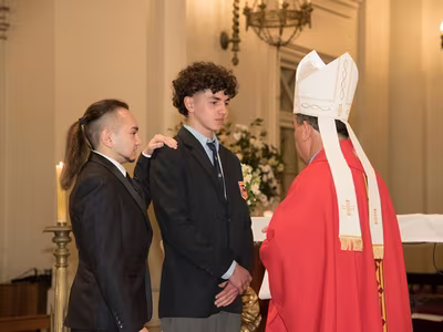 Sacramento de la Confirmación III° Medios