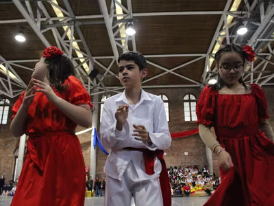 Bailes Folclóricos Pre Kínder a 4° Básico