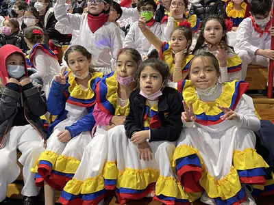 Danzas Folclóricas 1° y 2° Básico