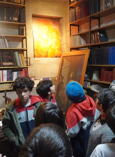 Visita Archivo del Colegio - 5° Básicos.