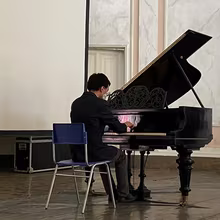 "El Pasillo" IVº Medios