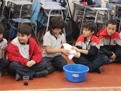 Última Cena, Estudiantes Mayores