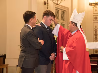 Sacramento de la Confirmación III° Medios