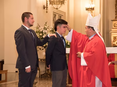 Sacramento de la Confirmación III° Medios