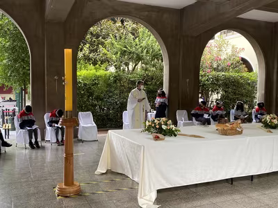 Primera Comunión 5° Básico B