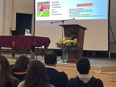 Reunión de Apoderados Formativa "En Comunidad Cuidamos Nuestras Emociones"