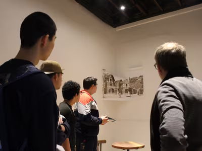 Visita pedagógica del electivo de Diseño y Arquitectura: Casa Larraín Bravo