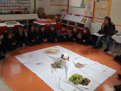 Última Cena, Primer Ciclo