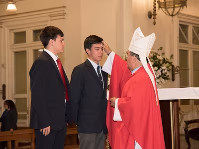 Sacramento de la Confirmación III° Medios