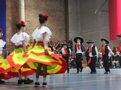 Bailes Folclóricos 2° a 4° Básico y III° Medios II