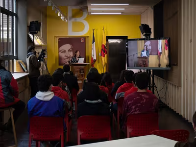 Inauguración Biblioteca Gabriela.-