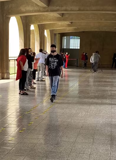 "El Pasillo" IVº Medios