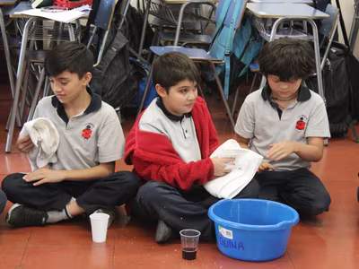 Última Cena, Estudiantes Mayores