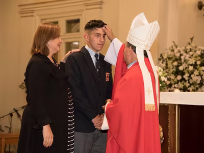 Sacramento de la Confirmación III° Medios