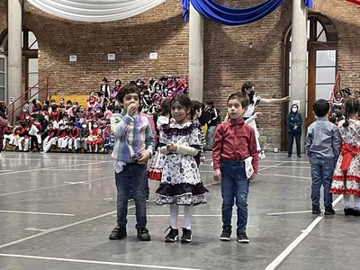 Danzas Folclóricas Pre Kínder y Kínder