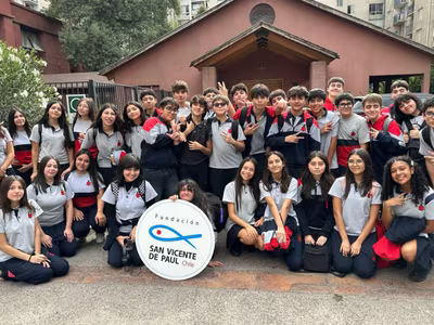 Llevando esperanza: Jóvenes en Misión Pascual